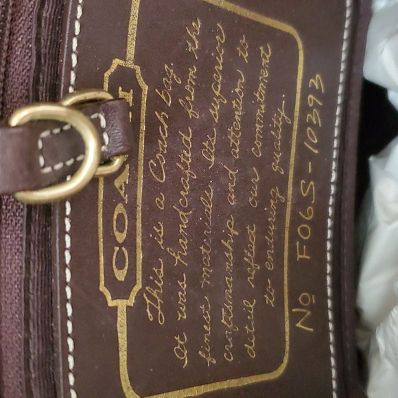 π₯³πHOST PICK!ππ₯³ π COACH Signature Fur-Trimmed Handbag π - Picture 7 of 16